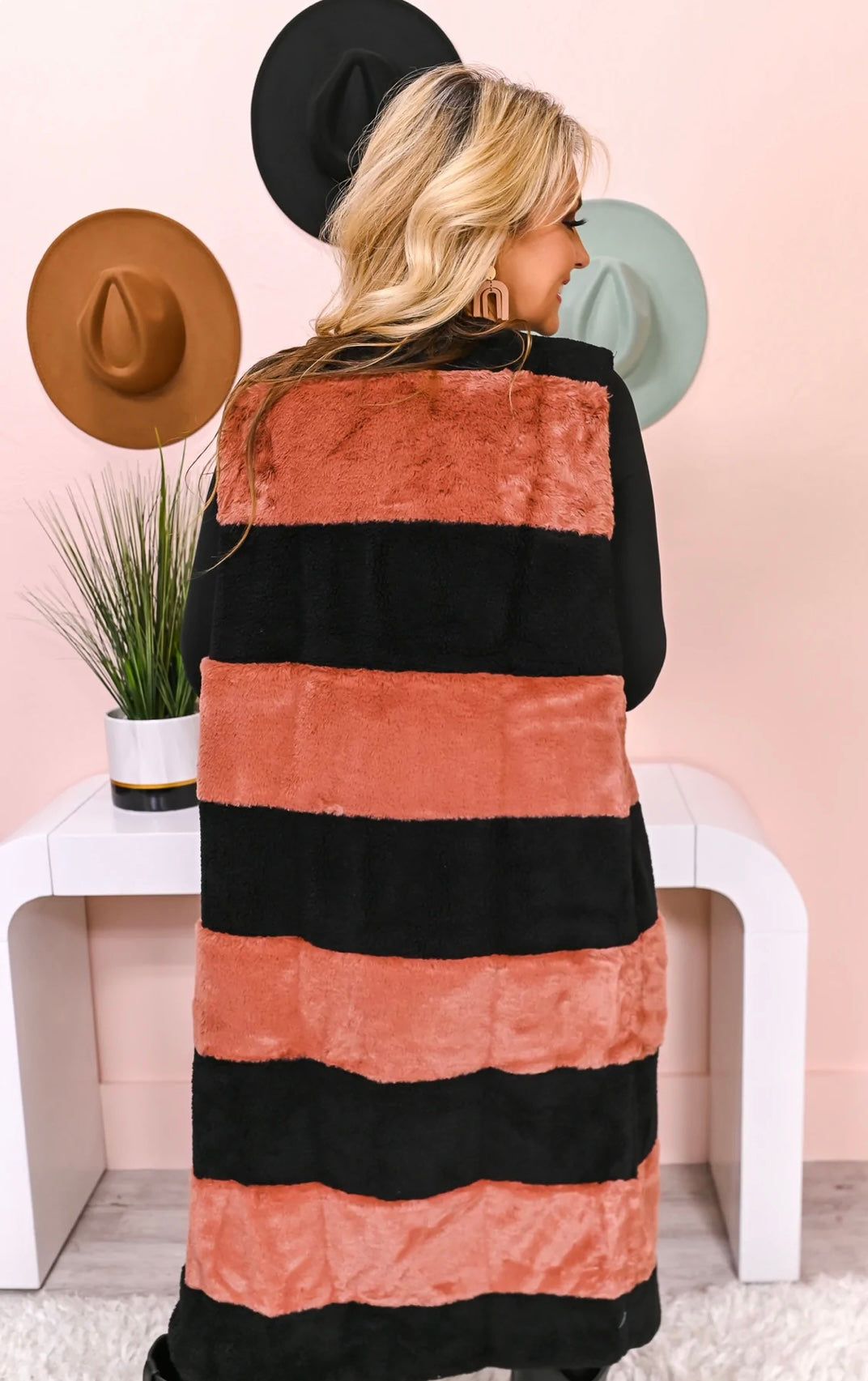 Feeling the Chill Black/Mauve Stripped Vest